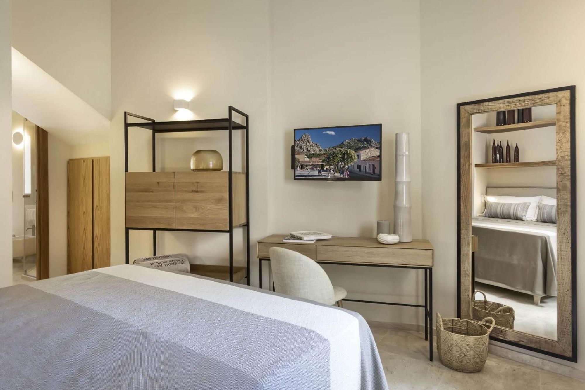 Hotel Borgo Antico San Pantaleo Exterior foto